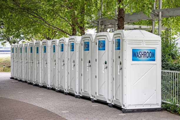 Best Emergency porta potty rental  in Oak Creek, WI