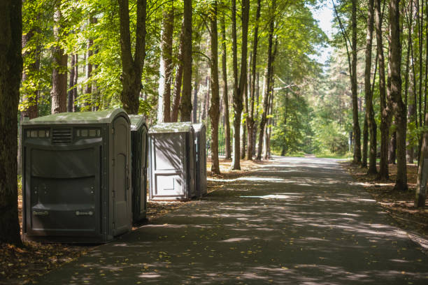 Best Porta potty delivery and setup  in Oak Creek, WI