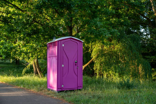 Best Porta potty delivery and setup  in Oak Creek, WI