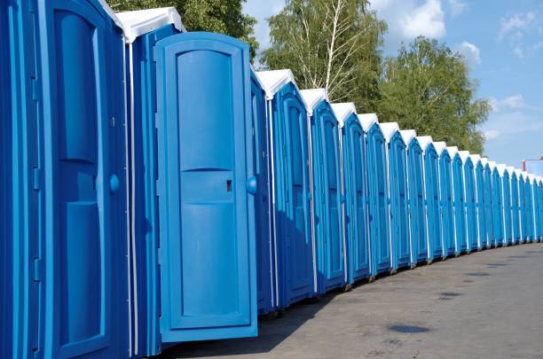 Best Porta potty rental near me  in Oak Creek, WI